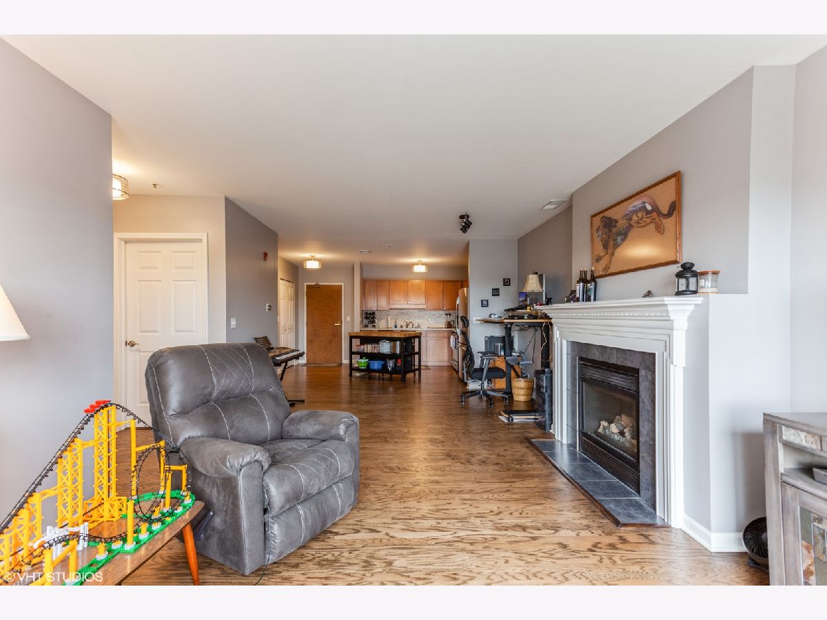 Condominiums Sold Station Crossing Downers Grove Illinois, 965 Rogers