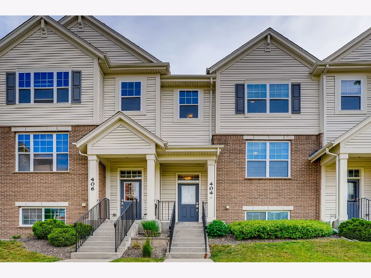 Townhomes Sold Lexington Station Morton Grove Illinois, 404 Concord