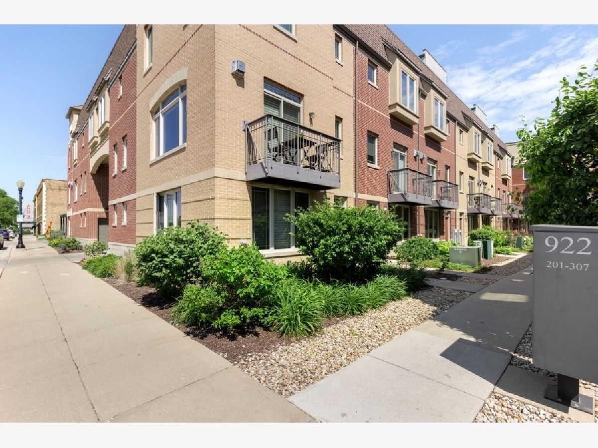 Townhomes Sold The New 922 Downers Grove Illinois, 922 Warren