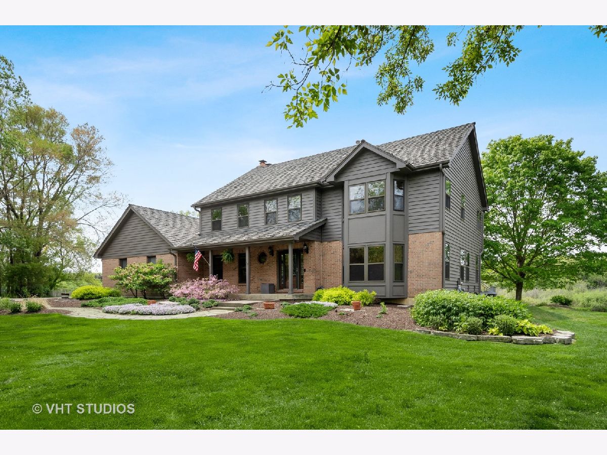 Homes Sold Country Squire Estates Lake Barrington Illinois, 24816 Cherokee