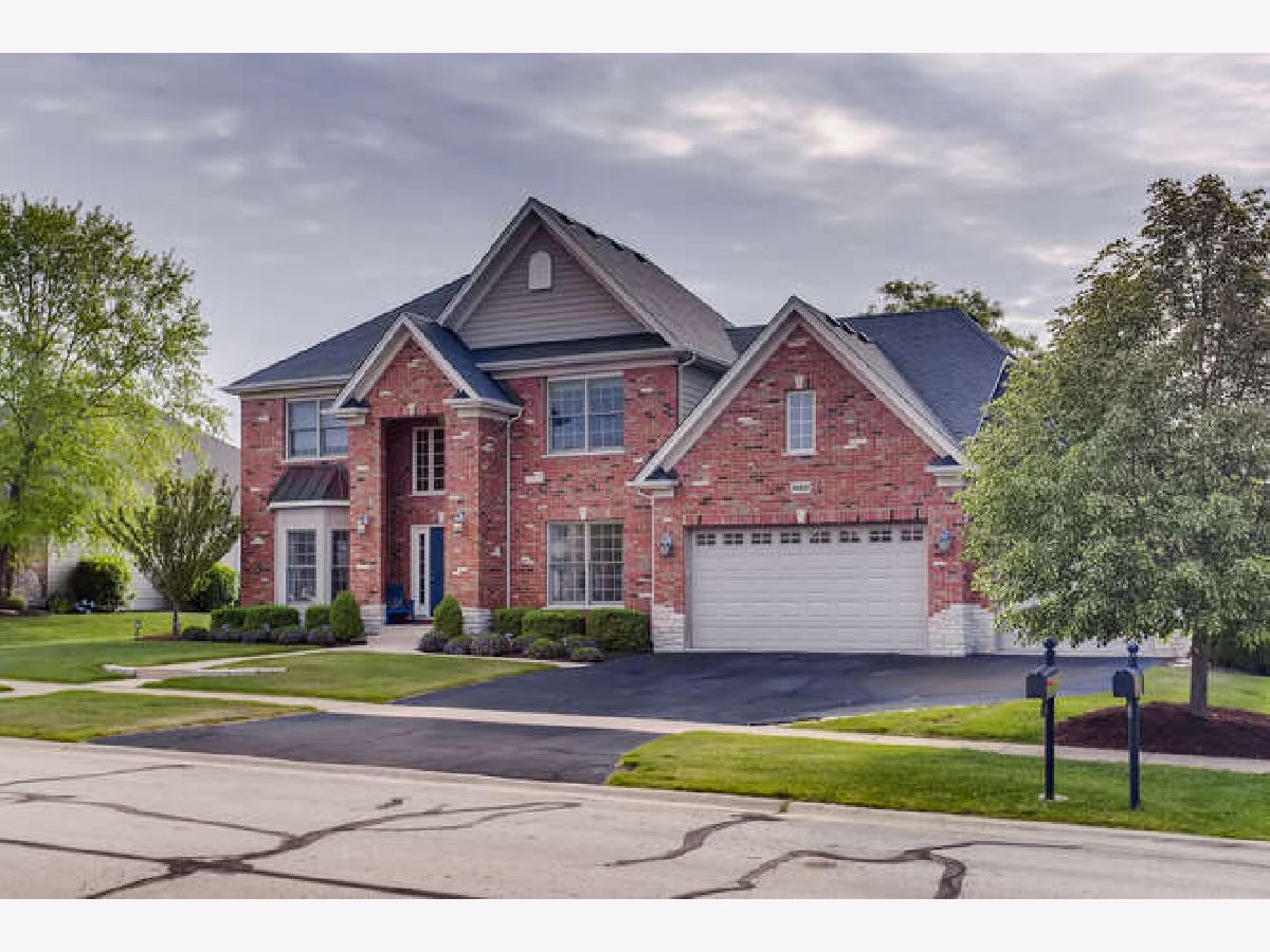 Homes Sold Fox Creek St Charles Illinois, 4N655 Blue Lake