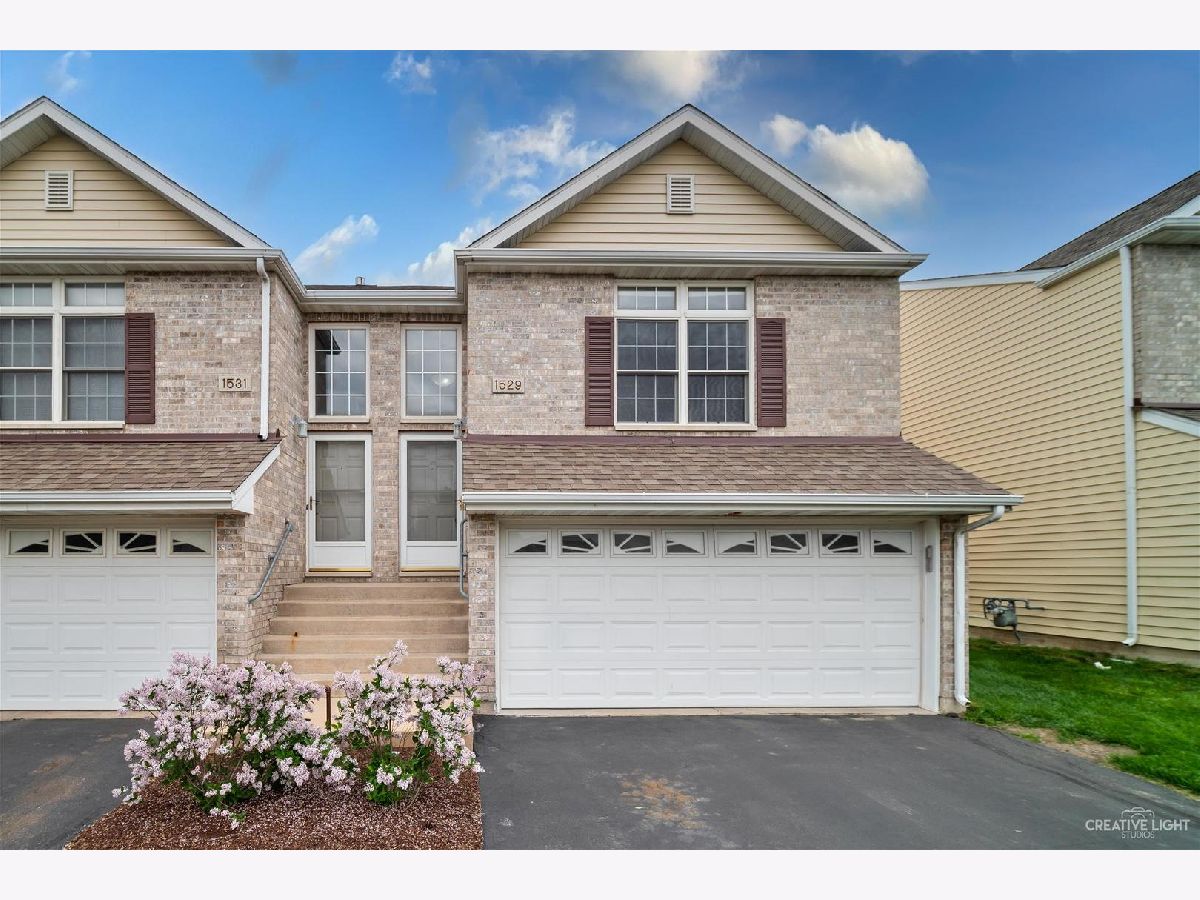 The Knolls Dekalb IL, Homes & Townhomes For Sale & For Rent Sadie