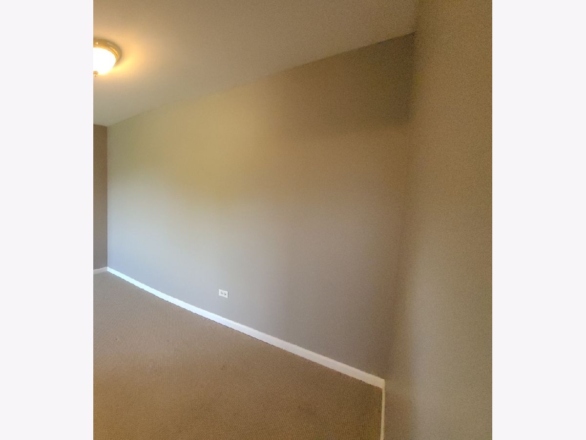 Condominiums Rented Beacon Cove Palatine Illinois, 1311 Winslowe