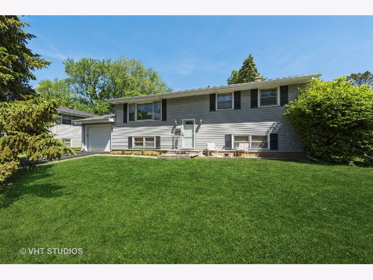 Homes Sold Sun Valley Cary Illinois, 34 James