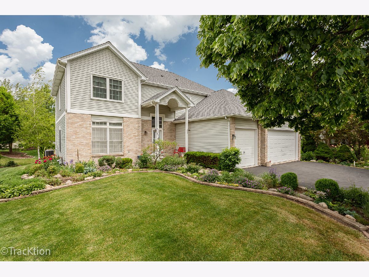 Homes Sold The Trails Bolingbrook Illinois, 676 Tall Grass
