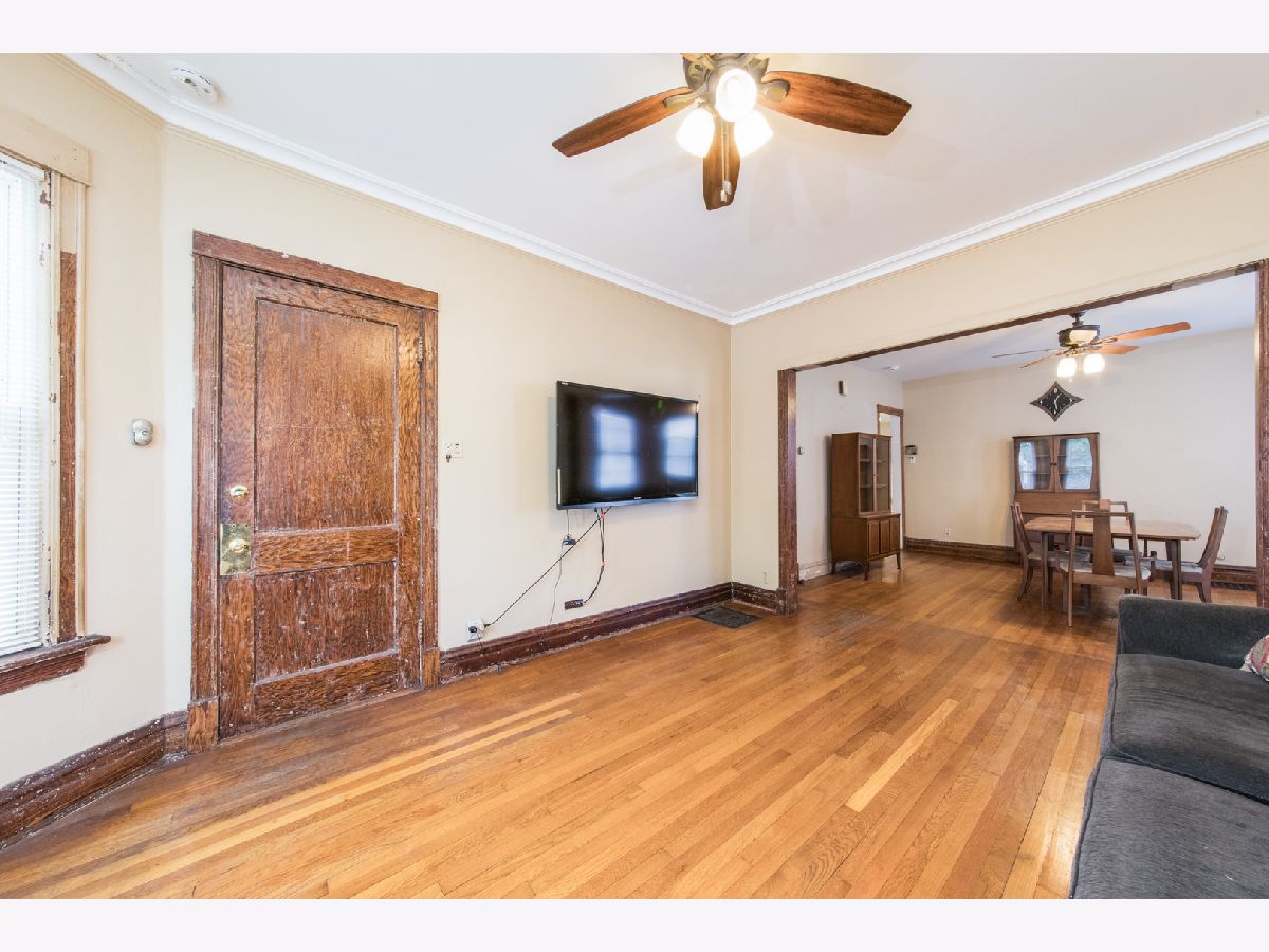 Condominiums & Homes Sold North Park Village Chicago Illinois, 5241 Spaulding