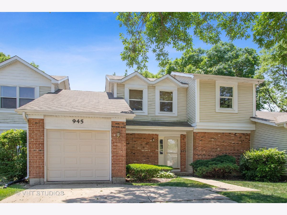 Colony Lake Schaumburg IL, Townhomes For Sale & For Rent Sadie Winter