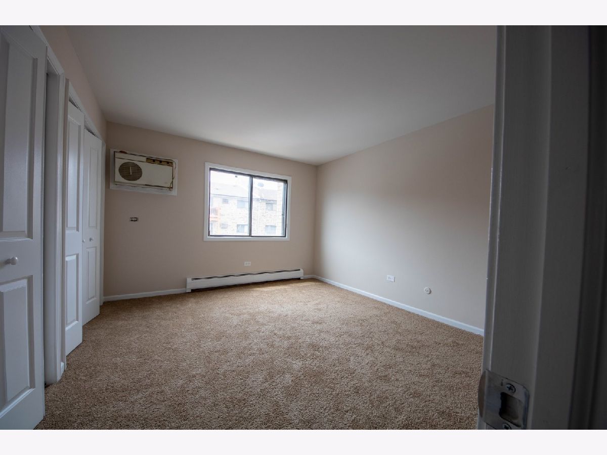 Condominiums Sold Forest Villa Chicago Illinois, 5139 East River
