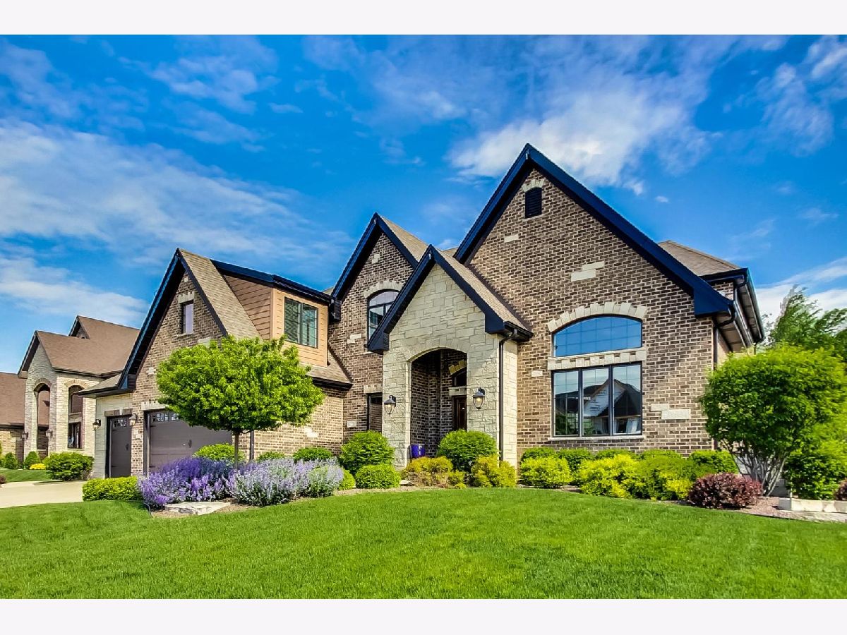 Homes Sold Deer Haven Orland Park Illinois, 11060 Deer Haven
