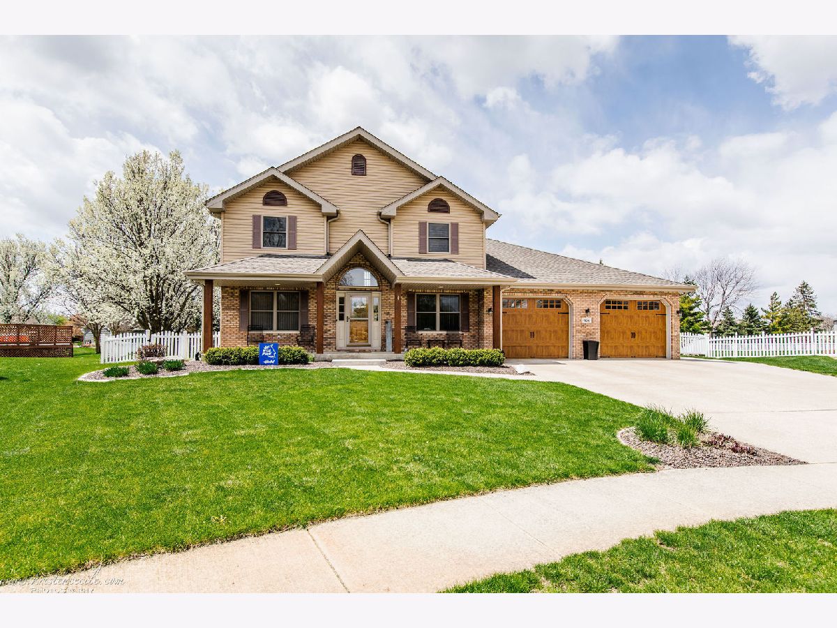 Homes Sold Meadow Ridge Peotone Illinois, 924 Lark