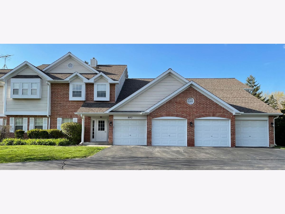 Brookdale Manor Naperville IL, Condos & Townhomes For Sale & For Rent