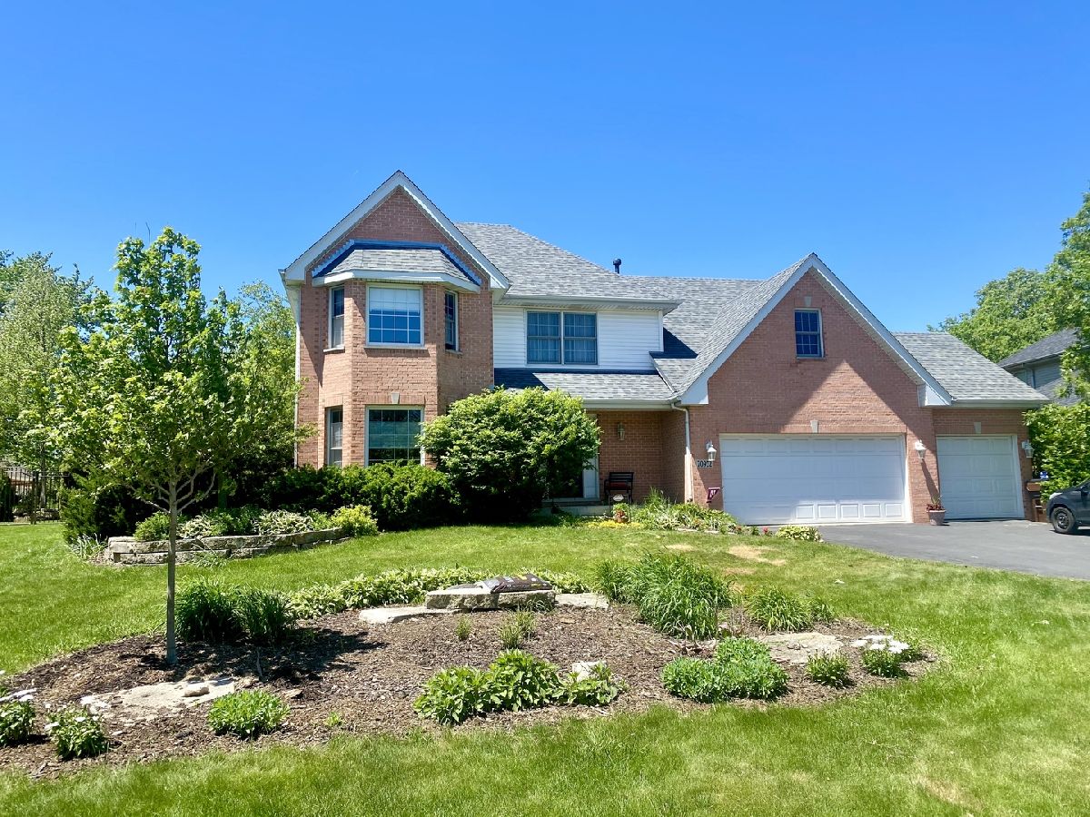 Homes & Condos & Townhomes Sold Old Castle South Mokena Illinois, 20952 Bradford
