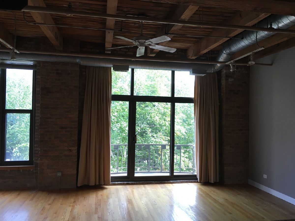 Condominiums Rented Block Y Chicago Illinois, 1330 Monroe