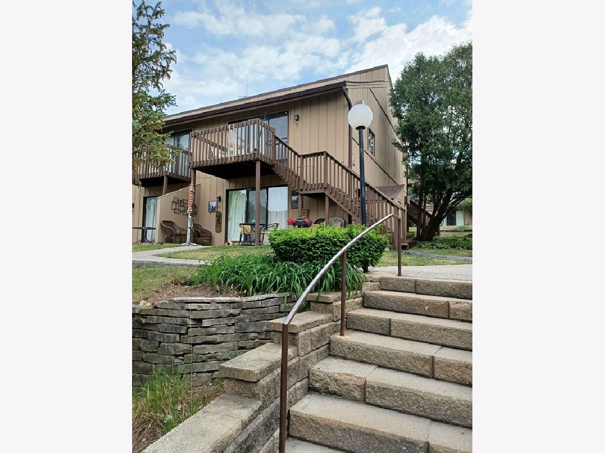 Vacation Village Fox Lake IL, Condos & Townhomes For Sale & For Rent