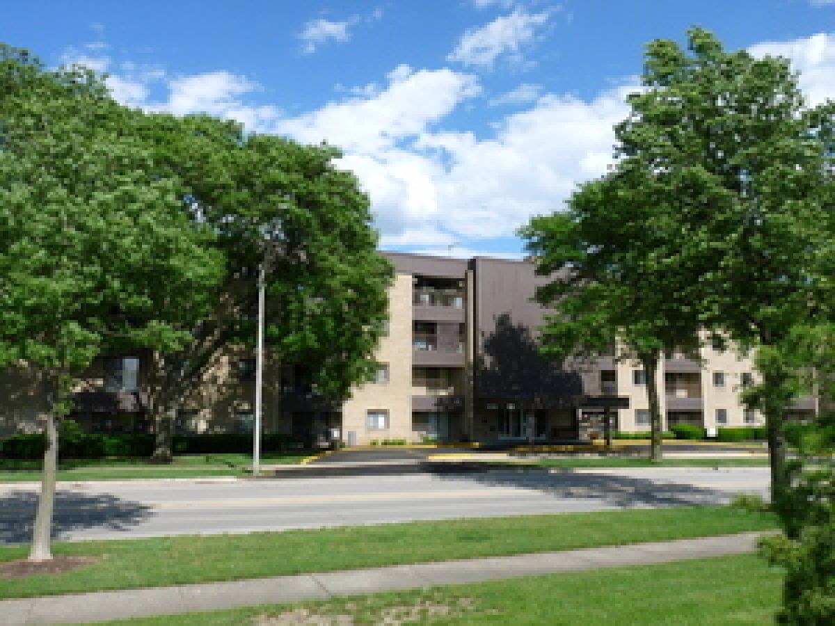 Condominiums Sold Finley Place Lombard Illinois, 1133 Finley