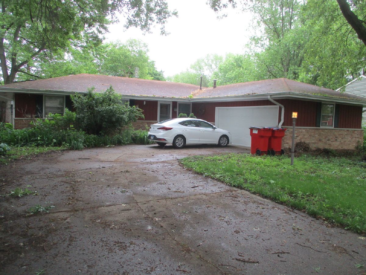 Homes Sold Argyill Acres Champaign Illinois, 2308 Carlisle