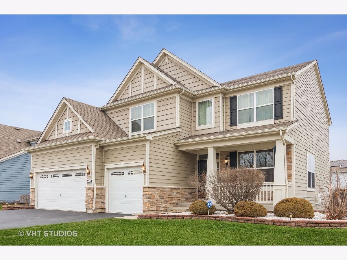 Homes Sold Tuscan Woods Elgin Illinois, 2016 Lucca