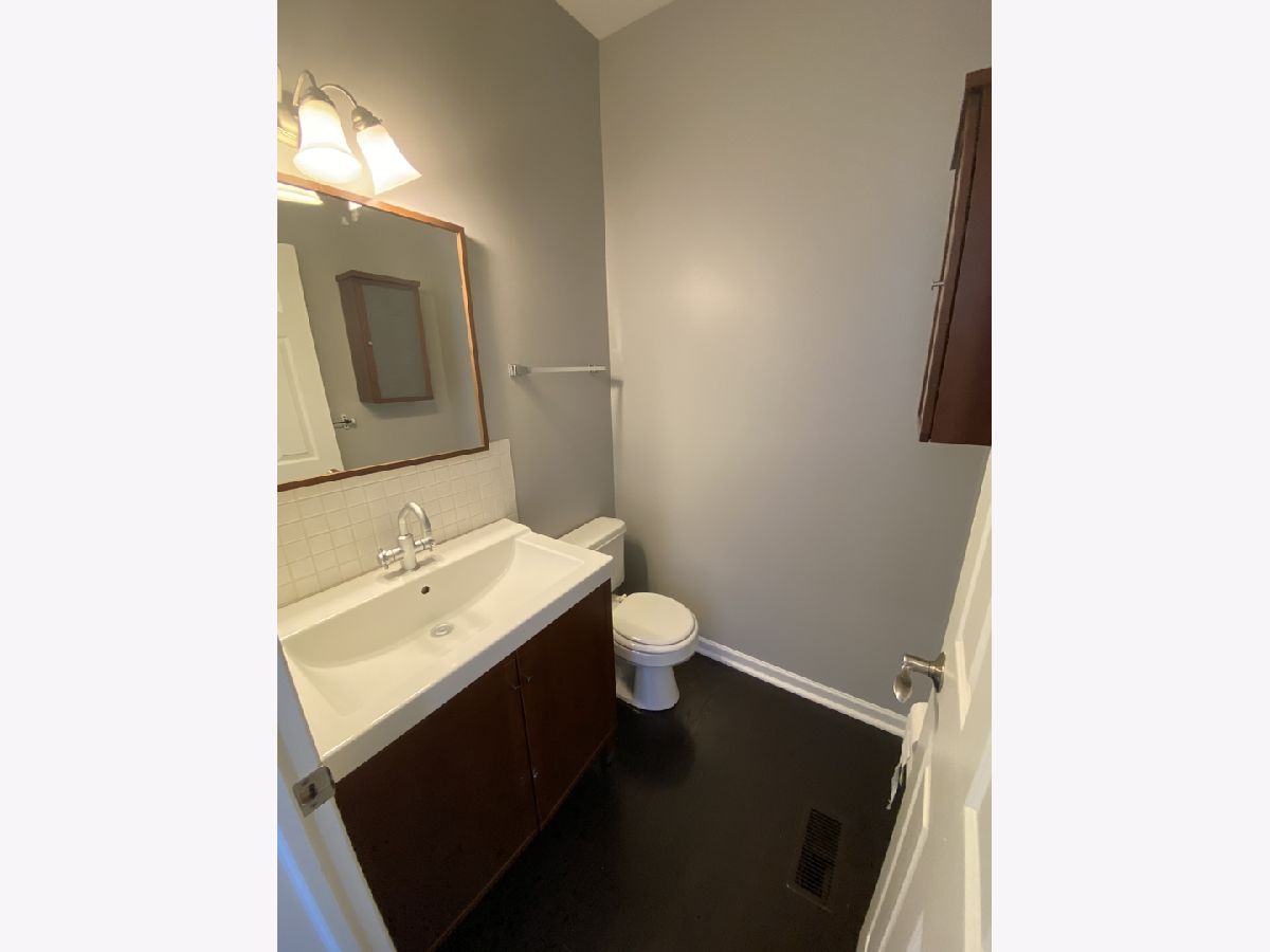 Townhomes & Condos Sold Concord Station Streamwood Illinois, 22 Briarwood