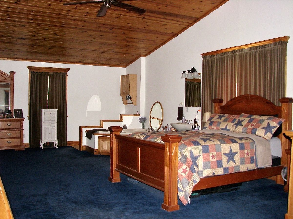 Homes Sold Country Club Estates Arcola Illinois, 5 Country Club