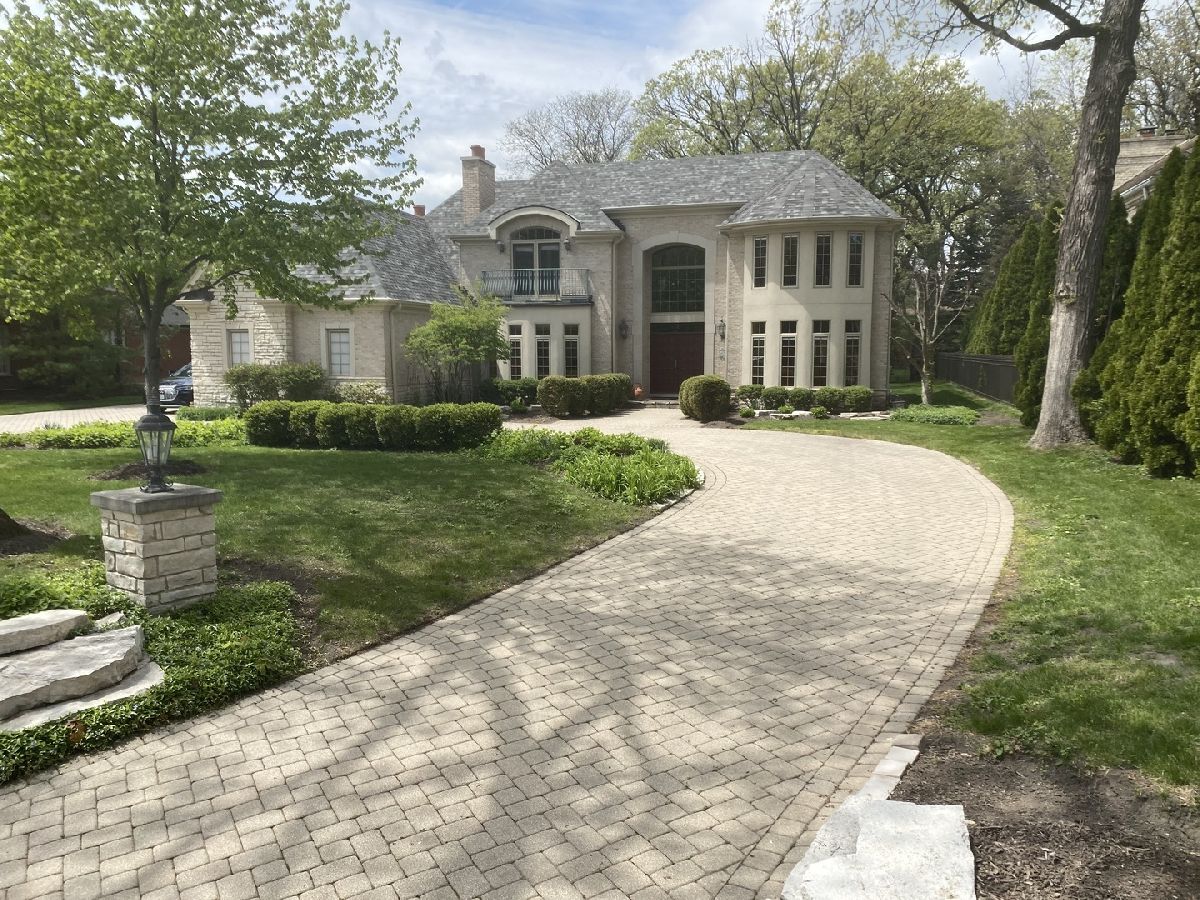 Homes Sold Forest Glen Oak Brook Illinois, 902 Burr Oak