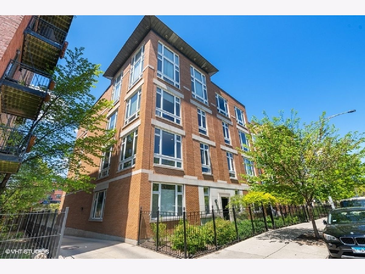 Condominiums Sold Buena Vista Chicago Illinois, 4150 Sheridan