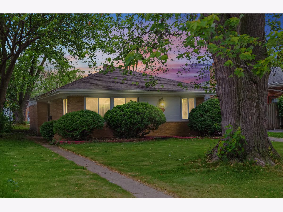 Homes Sold Chapman South Holland Illinois, 15600 Rose