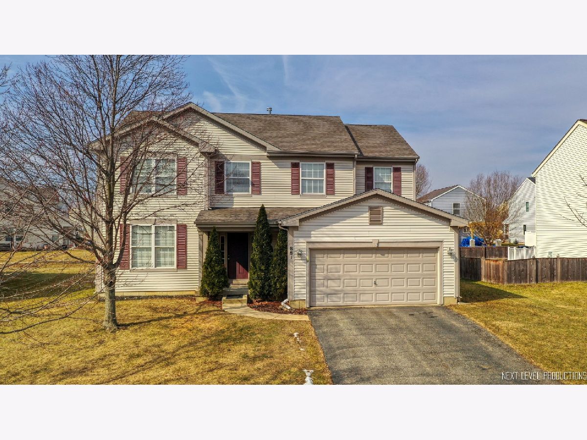 Homes Rented Natures Glen Aurora Illinois, 881 Alpine