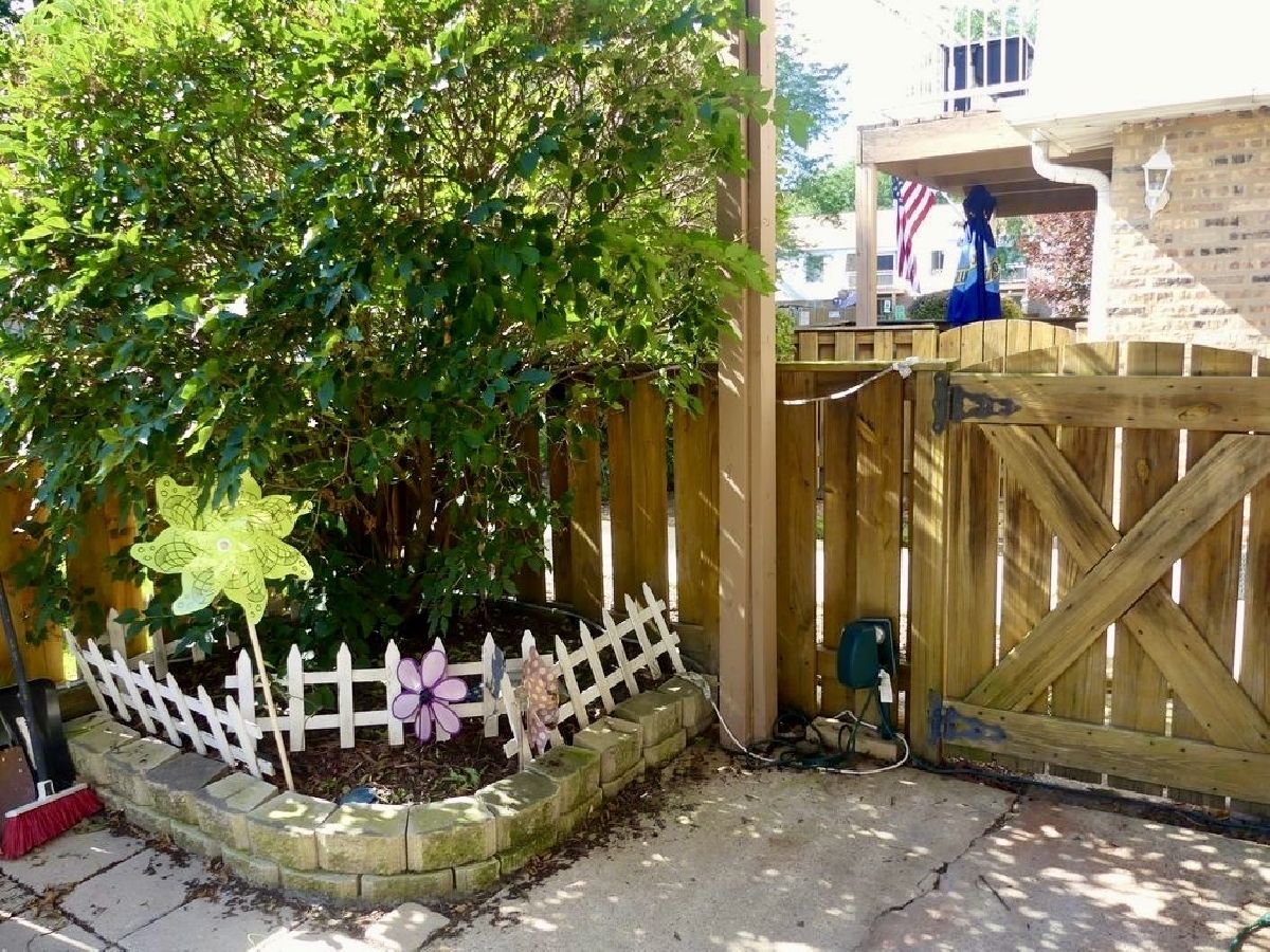 4517 Kings Walk Drive, Rolling Meadows, Illinois 60008 MLS 11109105