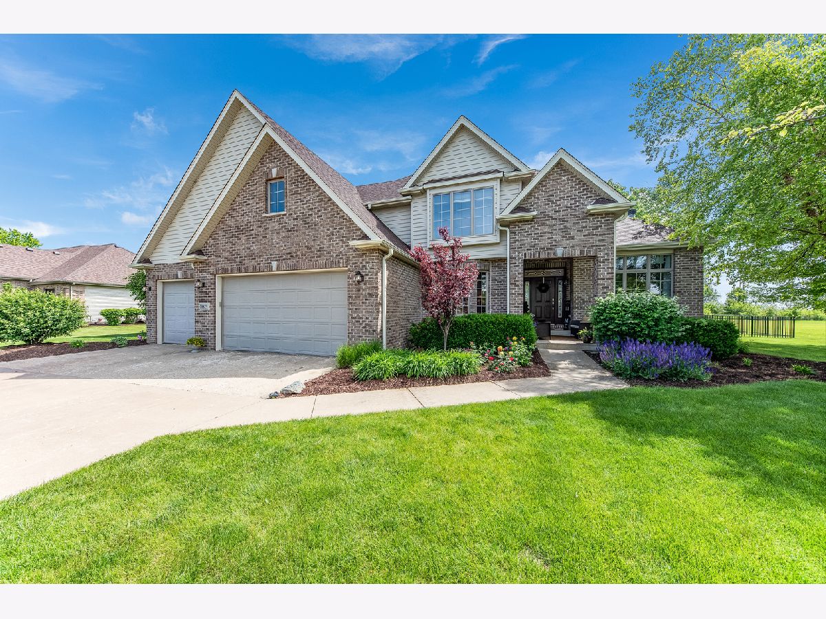 Homes Sold Saddlebrook Estates Shorewood Illinois, 18829 Chestnut