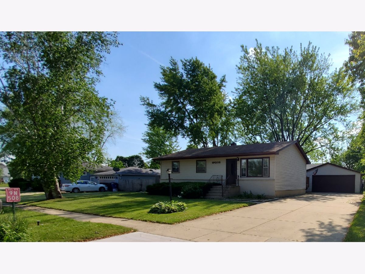 Homes Sold Elgin Estates Elgin Illinois, 9N508 Hobart