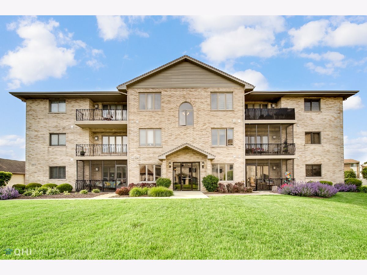 Condominiums Sold Chestnut Cove Tinley Park Illinois, 6680 183rd