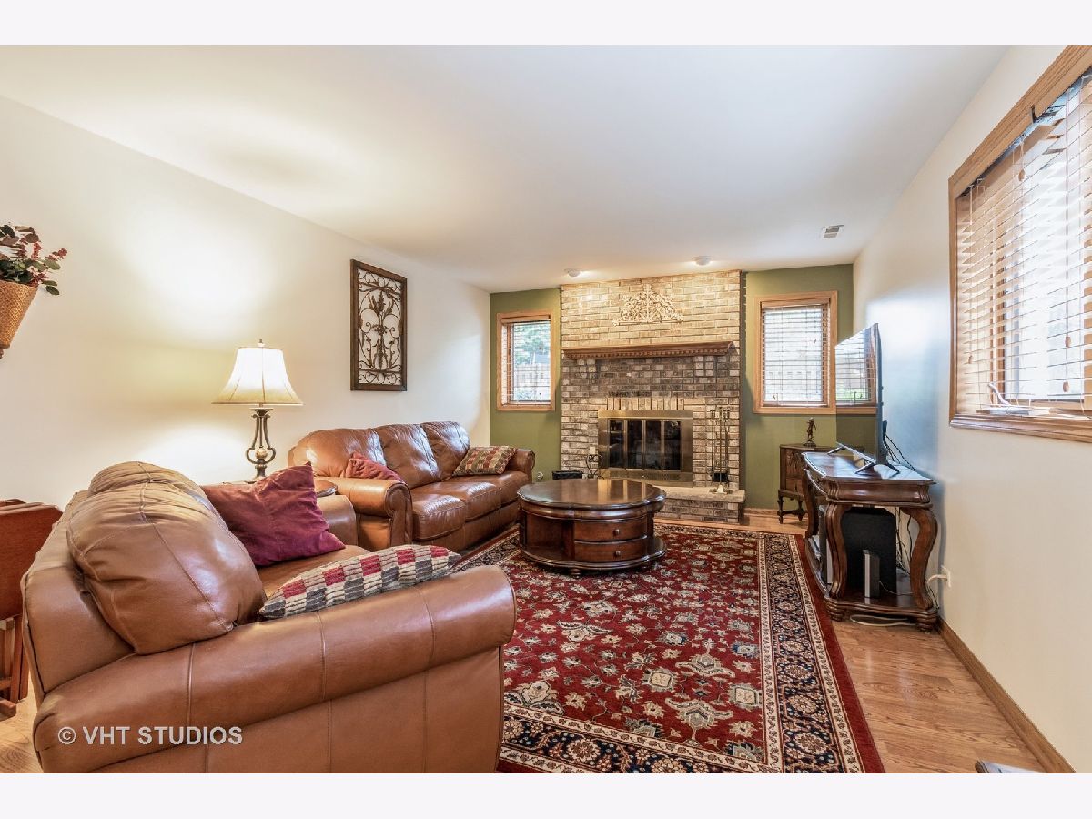 Homes Sold Columbus Manor Oak Lawn Illinois, 9814 Mcvicker