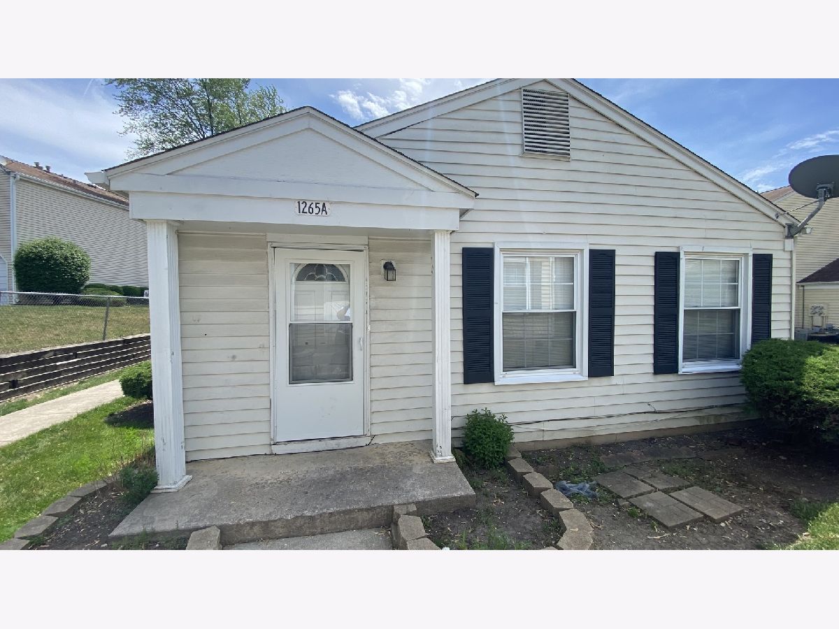 Townhomes & Condos Rented Cambria Glendale Heights Illinois, 1265 Prairie