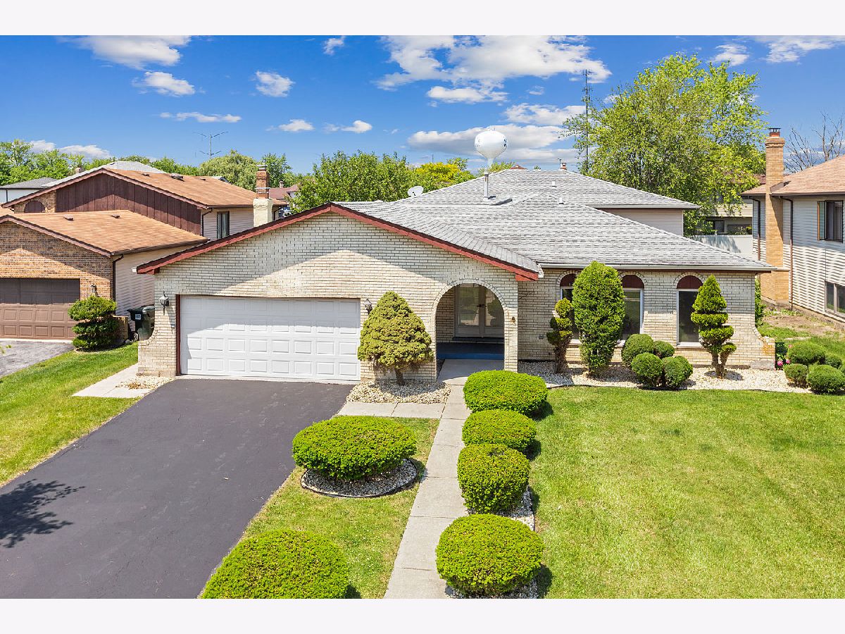 Homes Sold Marycrest Country Club Hills Illinois