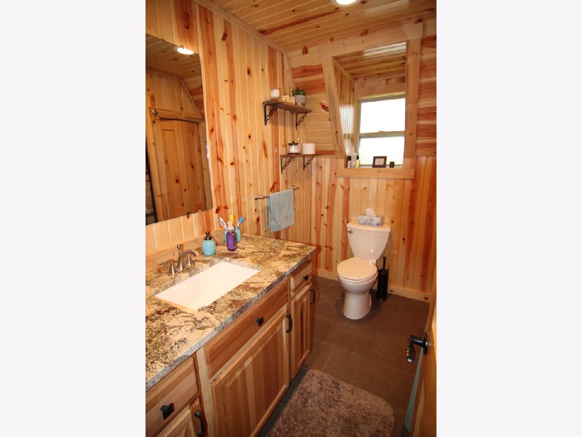  Sold Apple River Illinois, 4A61 Apple Canyon