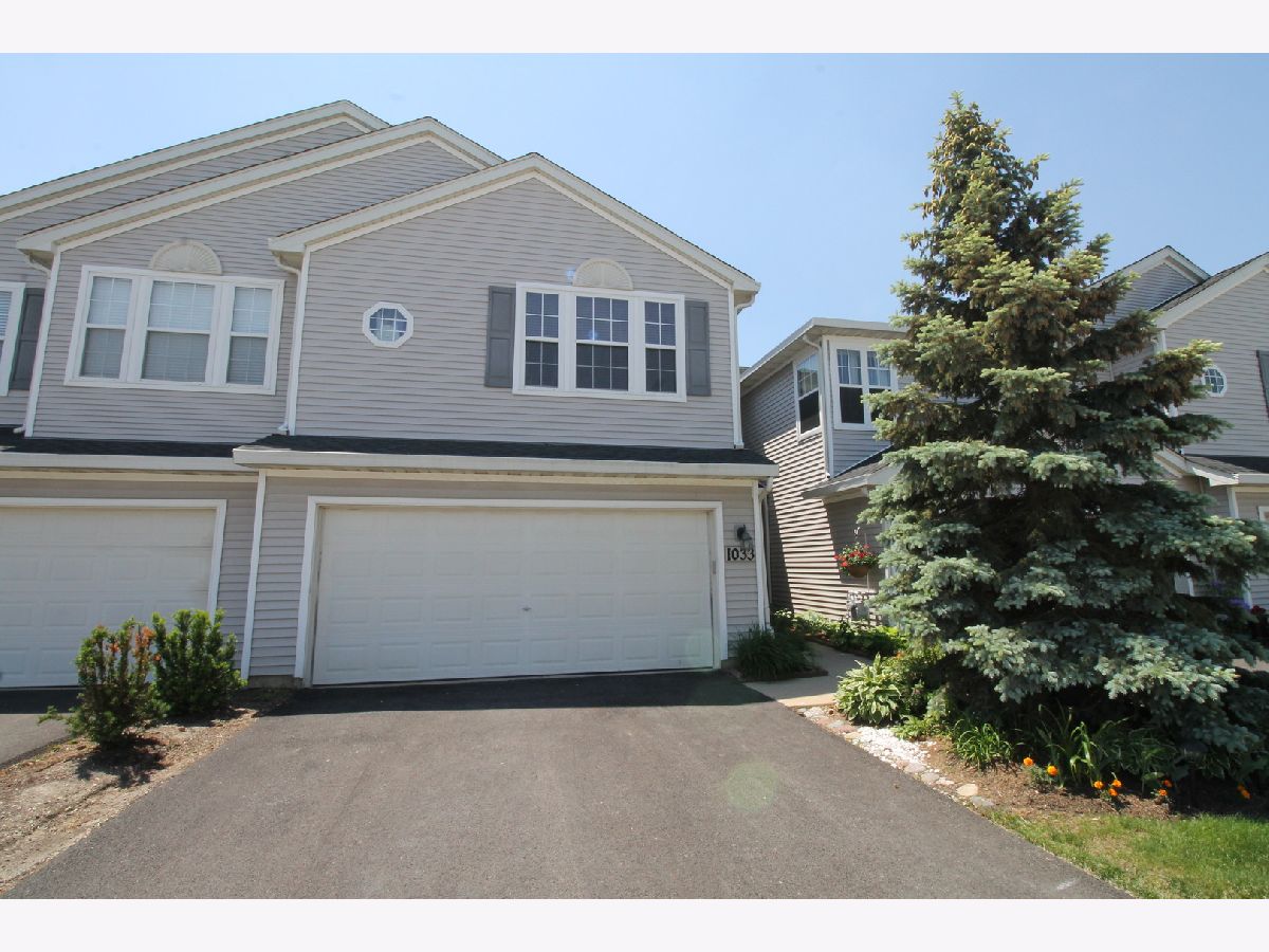 Townhomes & Condos Sold Landings At Malibu Bay Romeoville Illinois, 1033 Key Largo