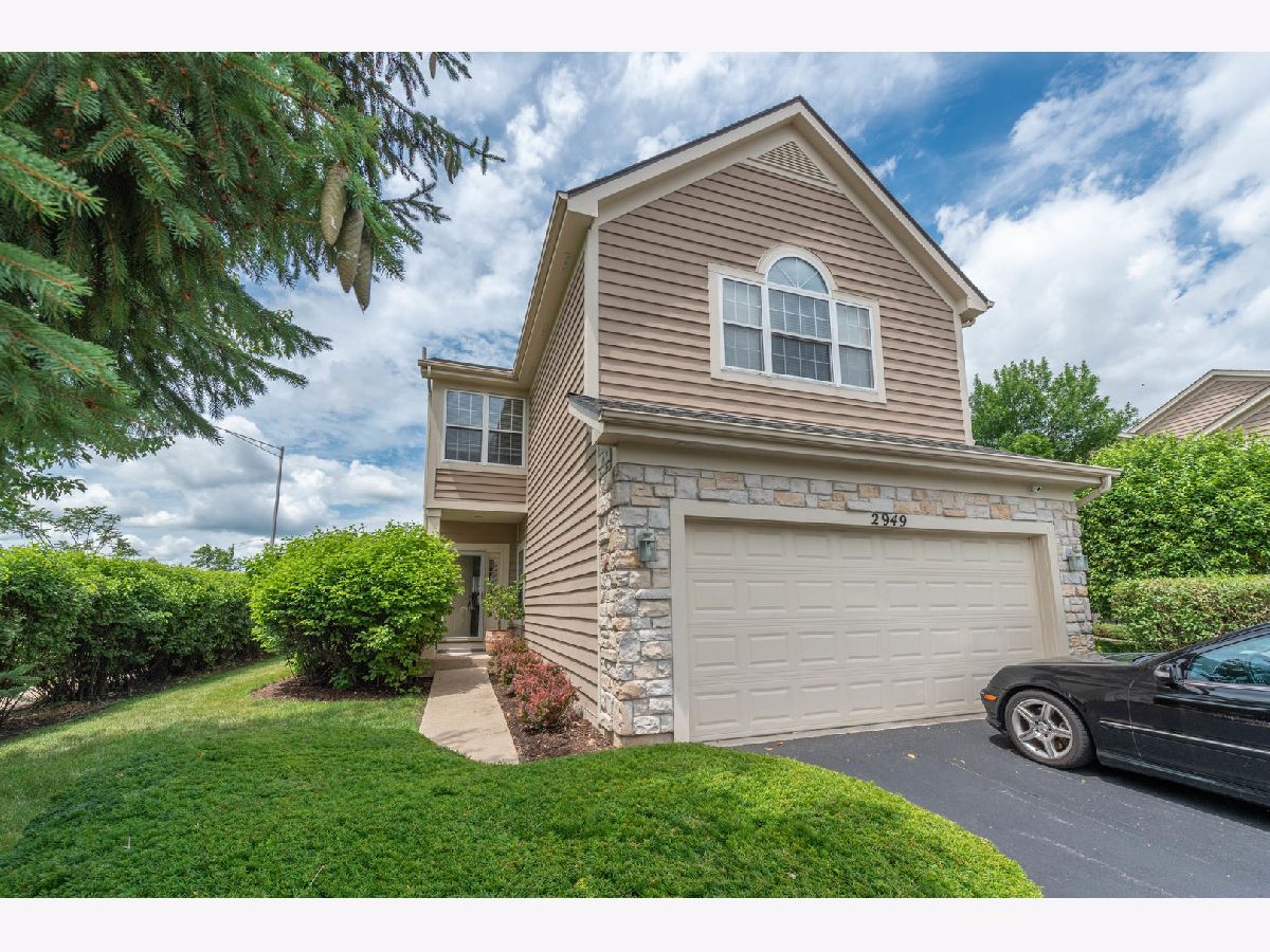 Townhomes Sold Sawgrass Winds Naperville Illinois, 2949 Brossman