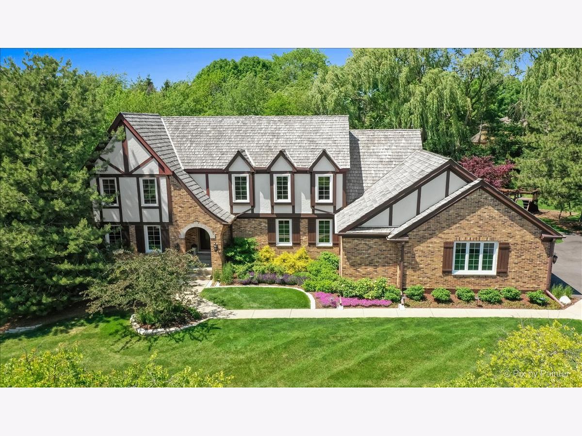 Homes Sold Briarcrest Long Grove Illinois, 5242 Torrey Pine