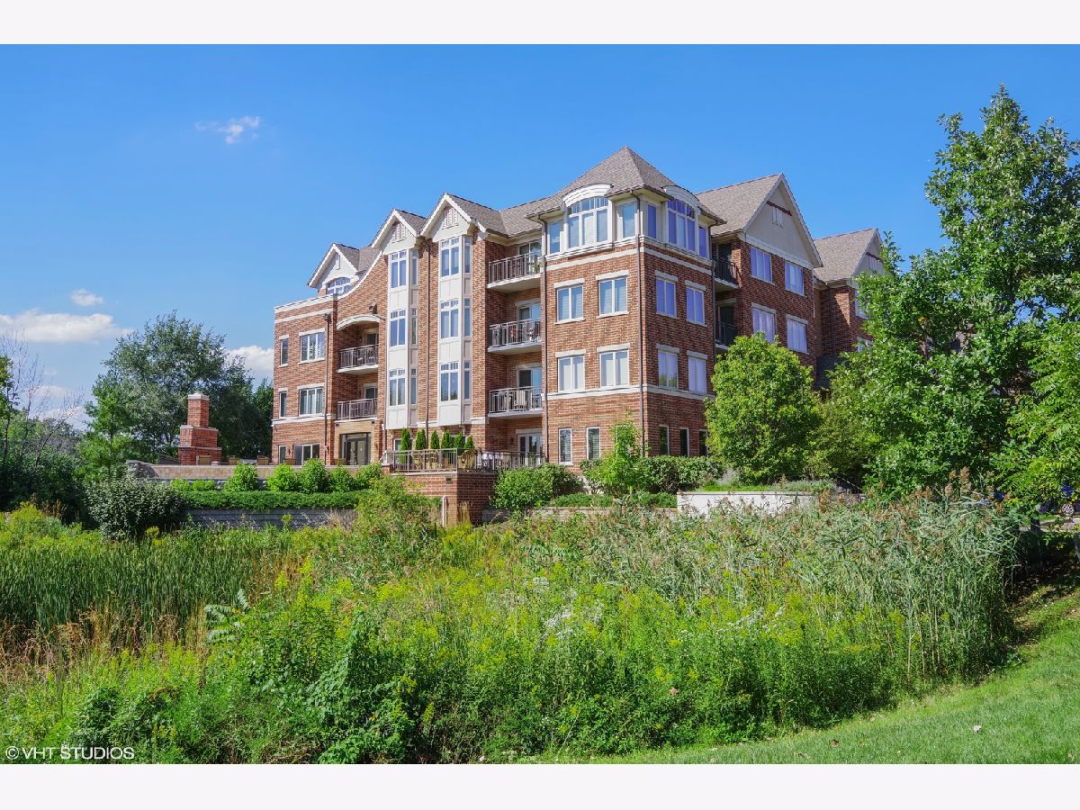 Condominiums Sold Lincolnshire Place Lincolnshire Illinois, 450 Village Green