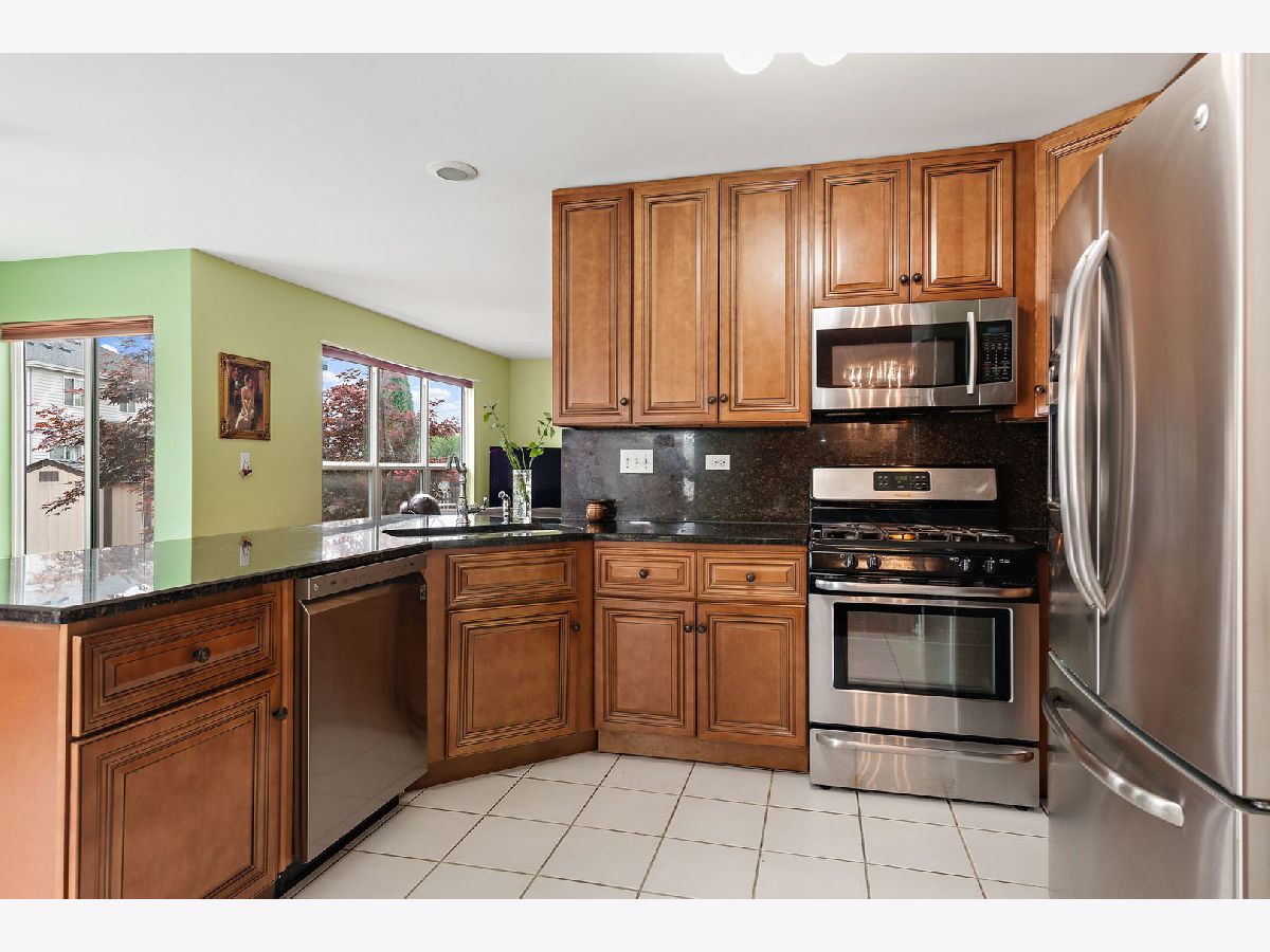 Homes Sold Emerald Hills Streamwood Illinois, 21 Emerald