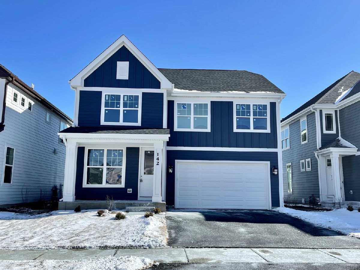 Homes Sold Hawthorn Place Hawthorn Woods Illinois, 142 Roman
