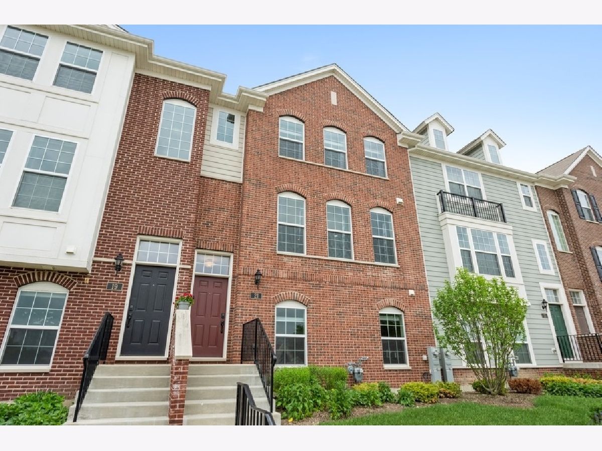 Townhomes & Homes Sold Pleasant Square Schaumburg Illinois, 21 Bethel