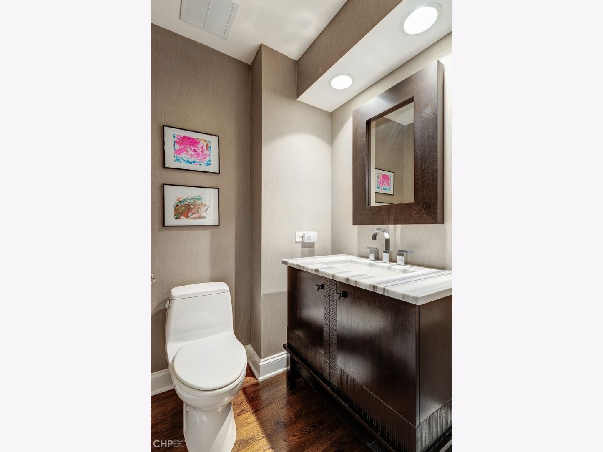 Townhomes Sold Beekman Place Chicago Illinois, 55 Goethe