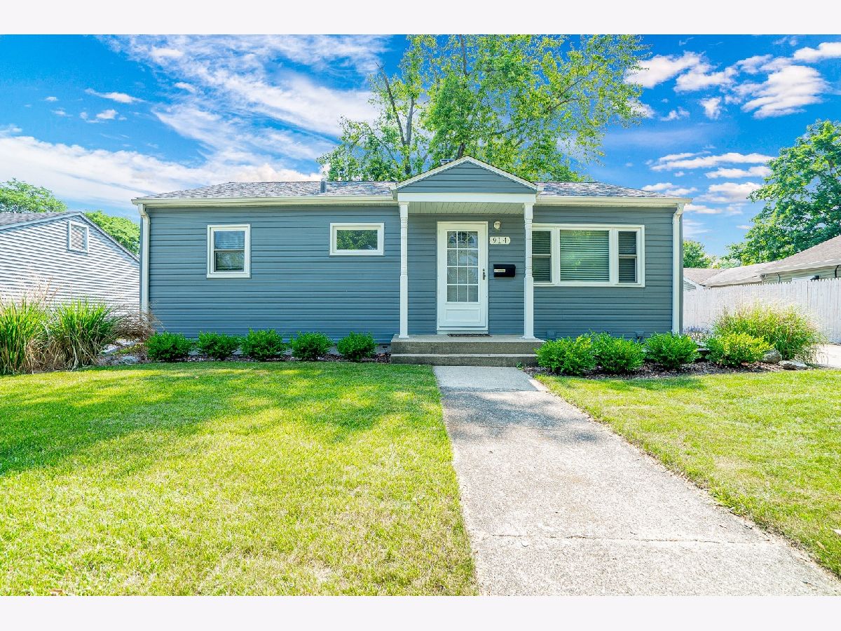 Homes Sold Maple Lawn Joliet Illinois, 914 Barthelme