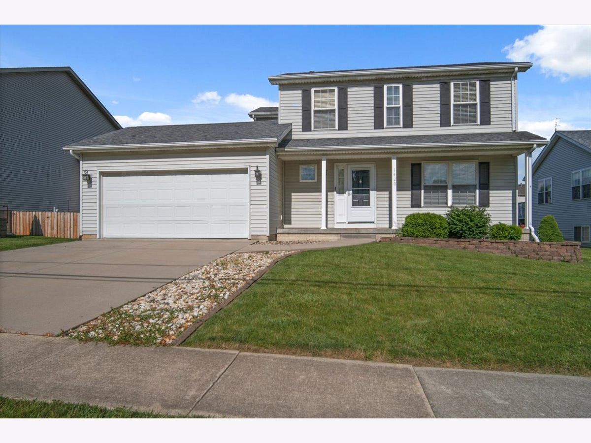 Homes & Condos & Townhomes Sold Linden Place Normal Illinois, 1420 Linden