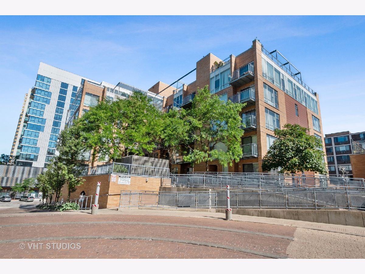 Condominiums Sold Sienna Evanston Illinois, 1720 Oak