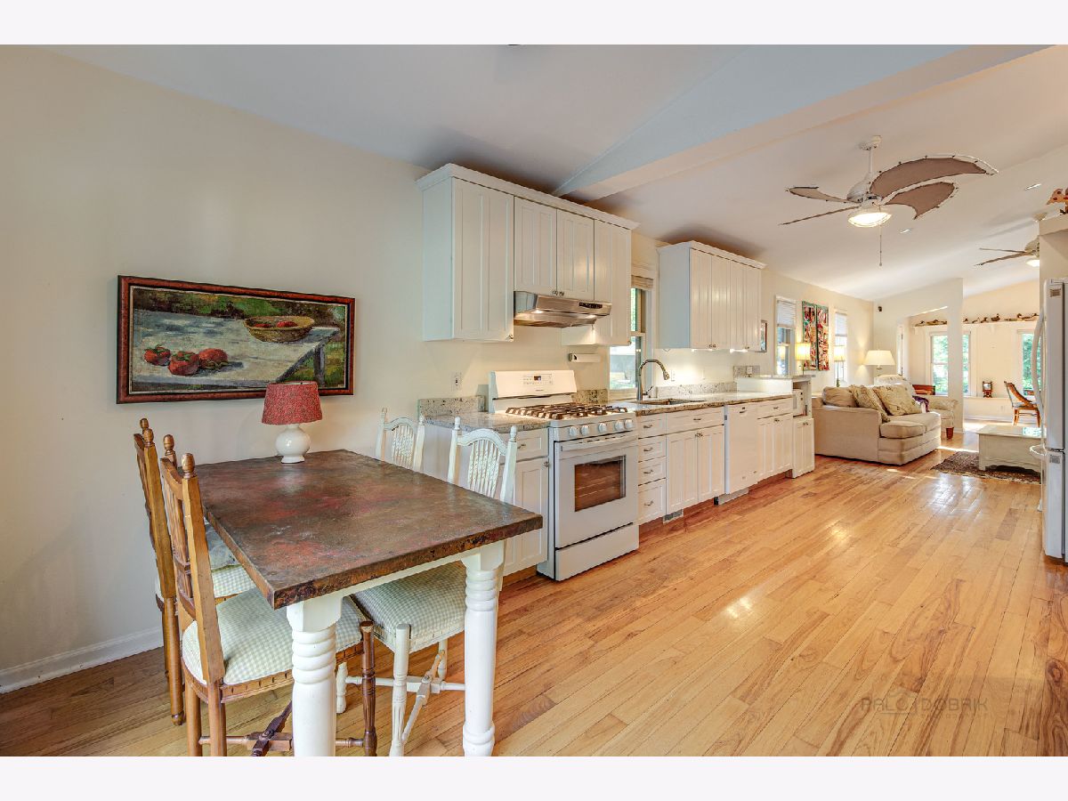 Homes Sold Cold Springs Cary Illinois, 3106 Grove