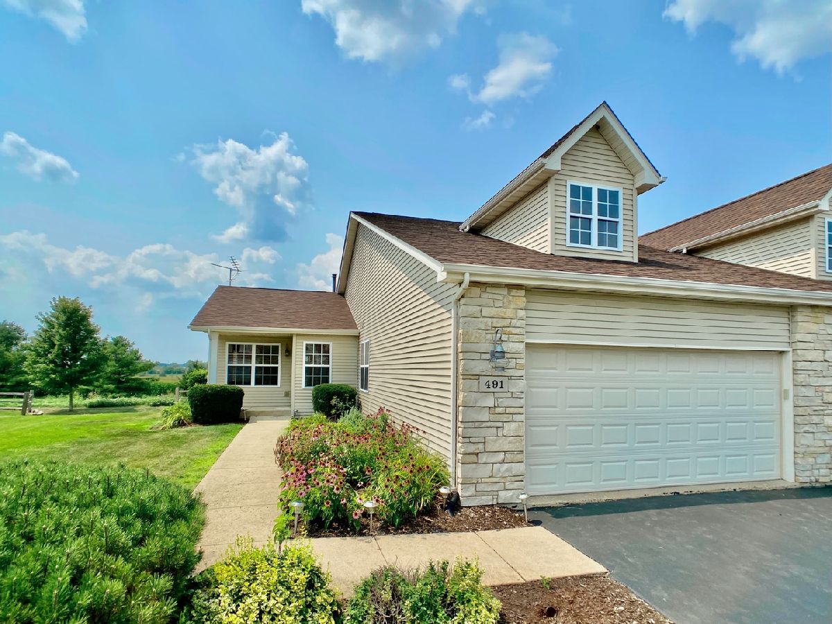 Homes & Condos & Townhomes Sold Prairie Green Poplar Grove Illinois, 491 Prairie Knoll