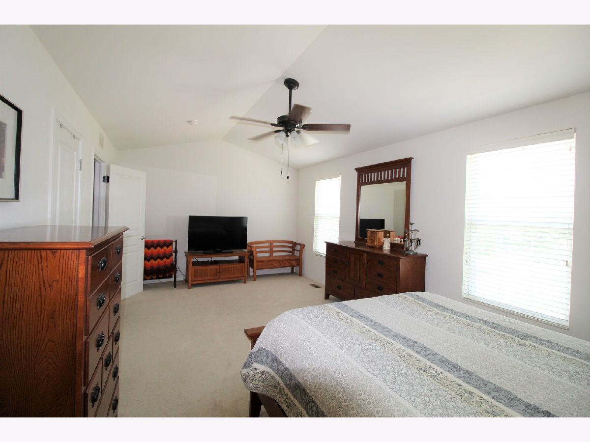 Heritage Park Lindenhurst IL, Townhomes & Condos For Sale & For Rent