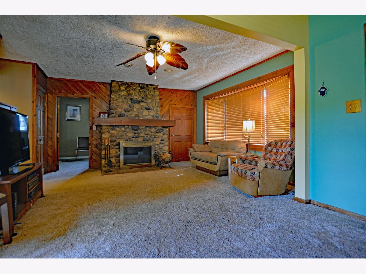 Homes Sold Fox River Beach South Elgin Illinois, 715 Water